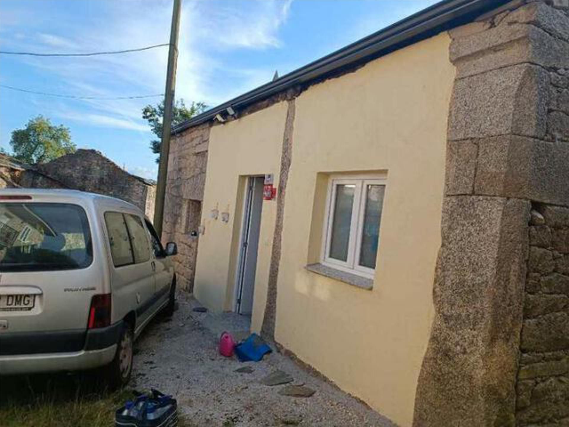 Vista exterior de Casa o xalet en venda en Guntín