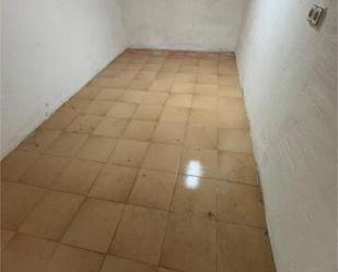 Box room to rent in Santander