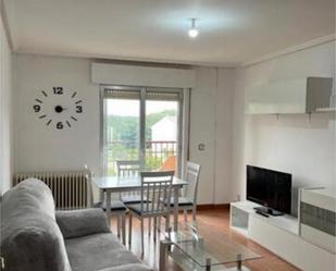 Living room of Flat to rent in Linares de Riofrío  with Heating