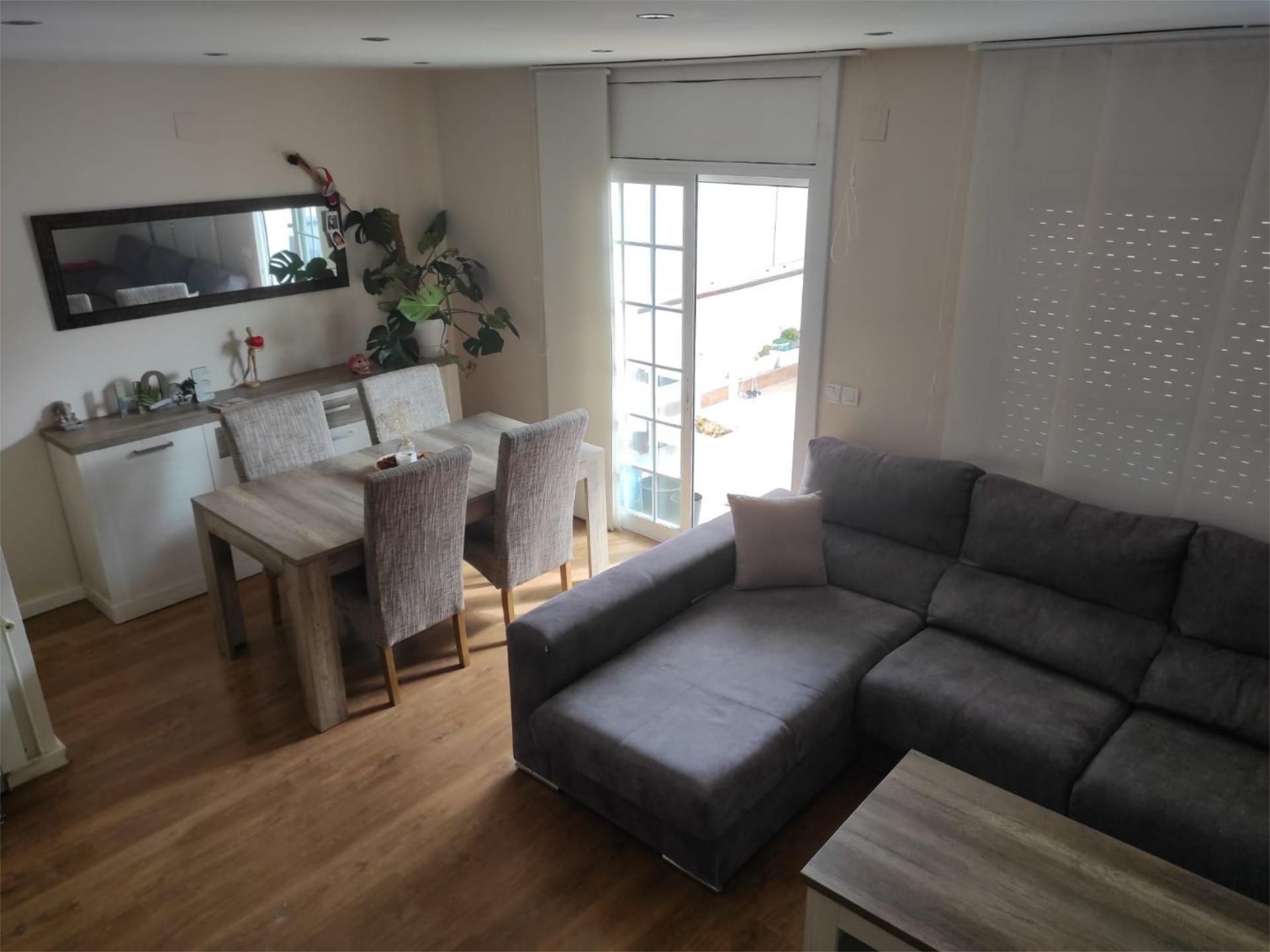 Living room of Flat to rent in Santa Margarida I Els Monjos  with Air Conditioner, Heating and Parquet flooring