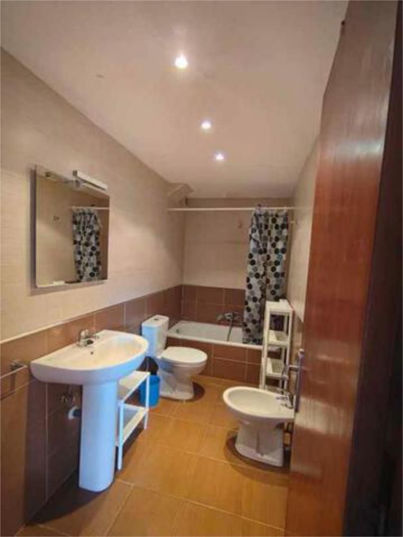 Bathroom of Flat to rent in  Granada Capital