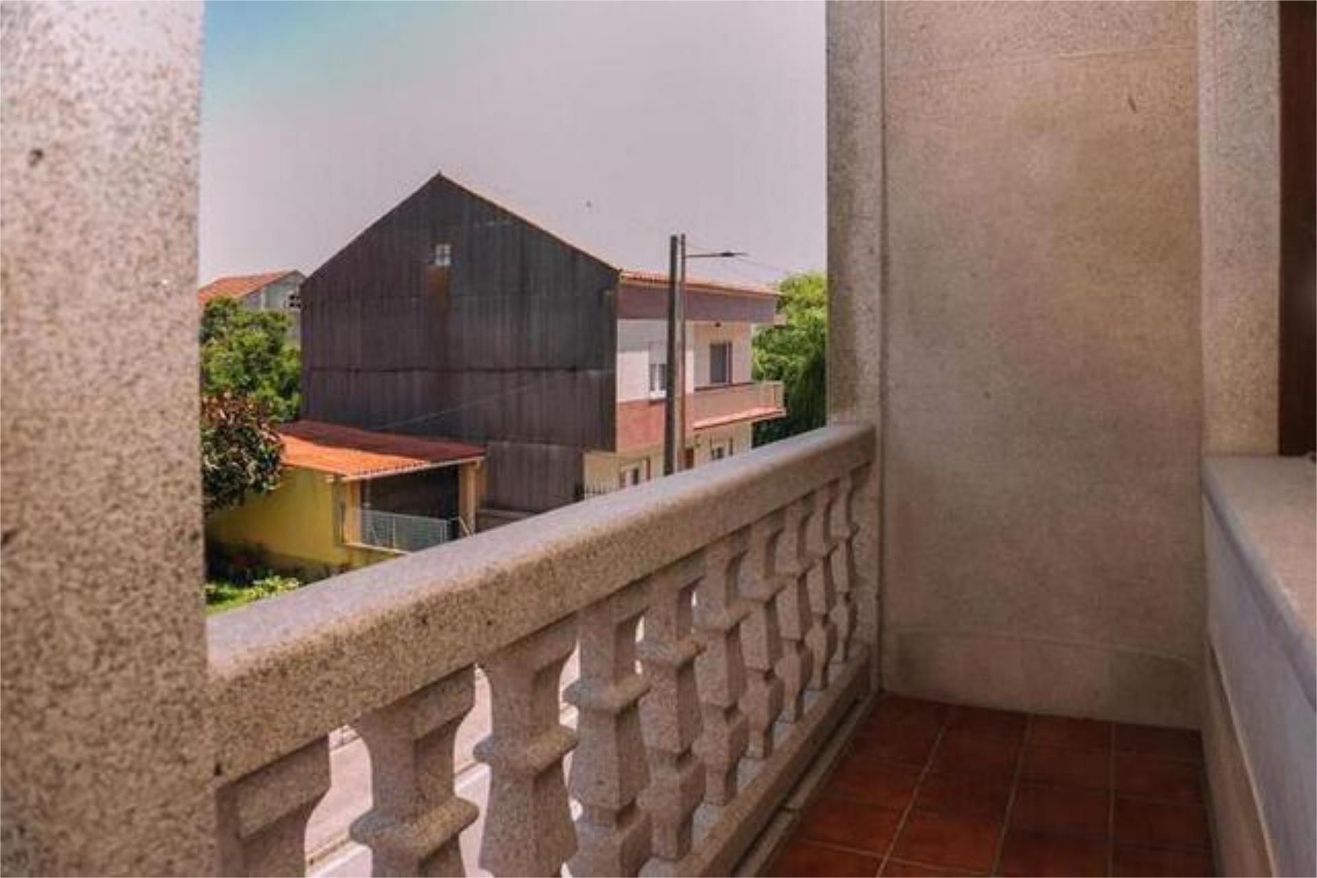 Balcony of Flat to rent in Ribeira  with Heating, Storage room and Furnished
