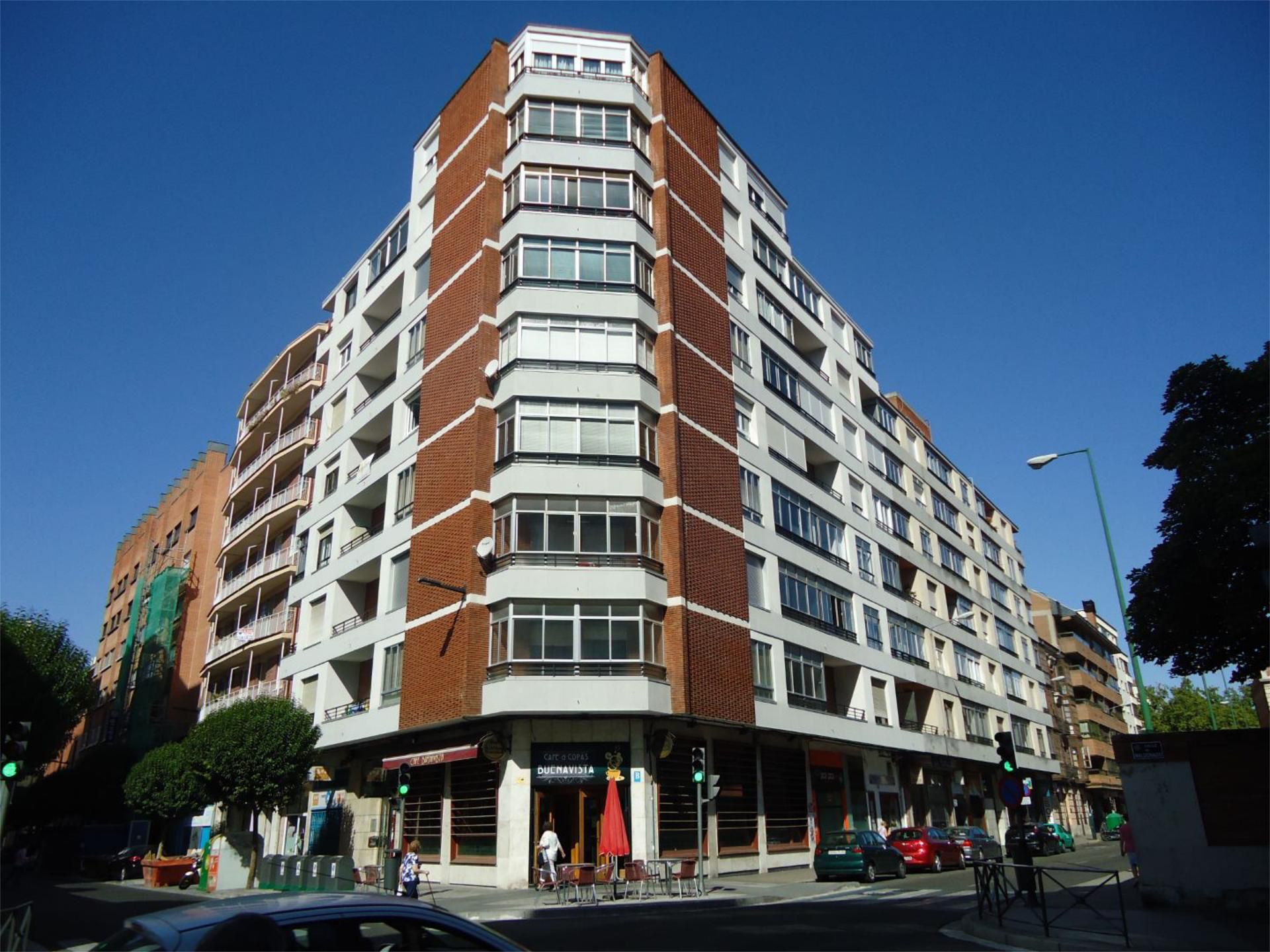 Exterior view of Flat to rent in Valladolid Capital  with Terrace