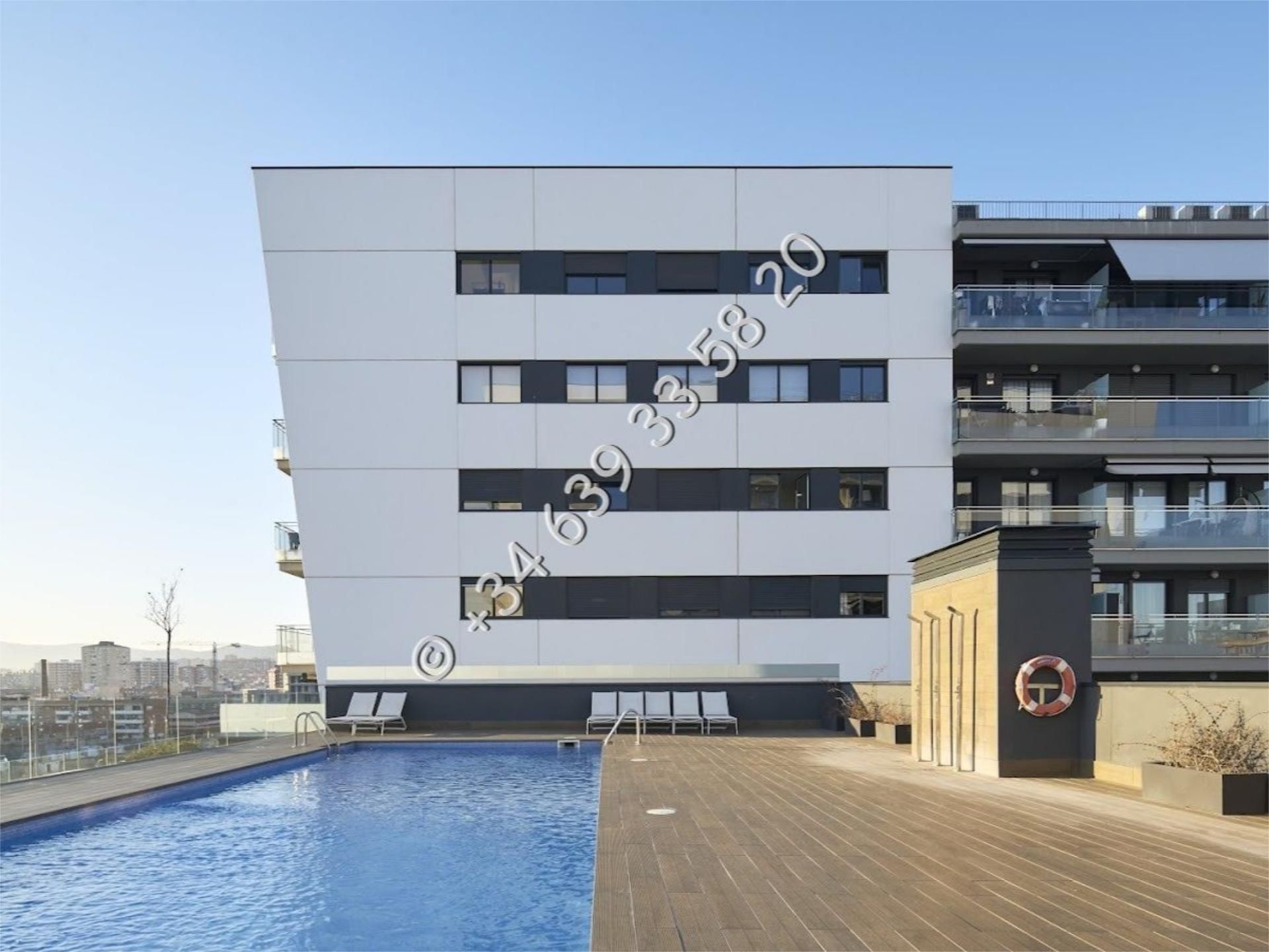 Exterior view of Flat for sale in Badalona  with Air Conditioner, Heating and Parquet flooring