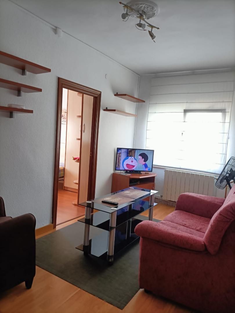 Living room of Flat to share in Torrelavega   with Heating, Storage room and Furnished