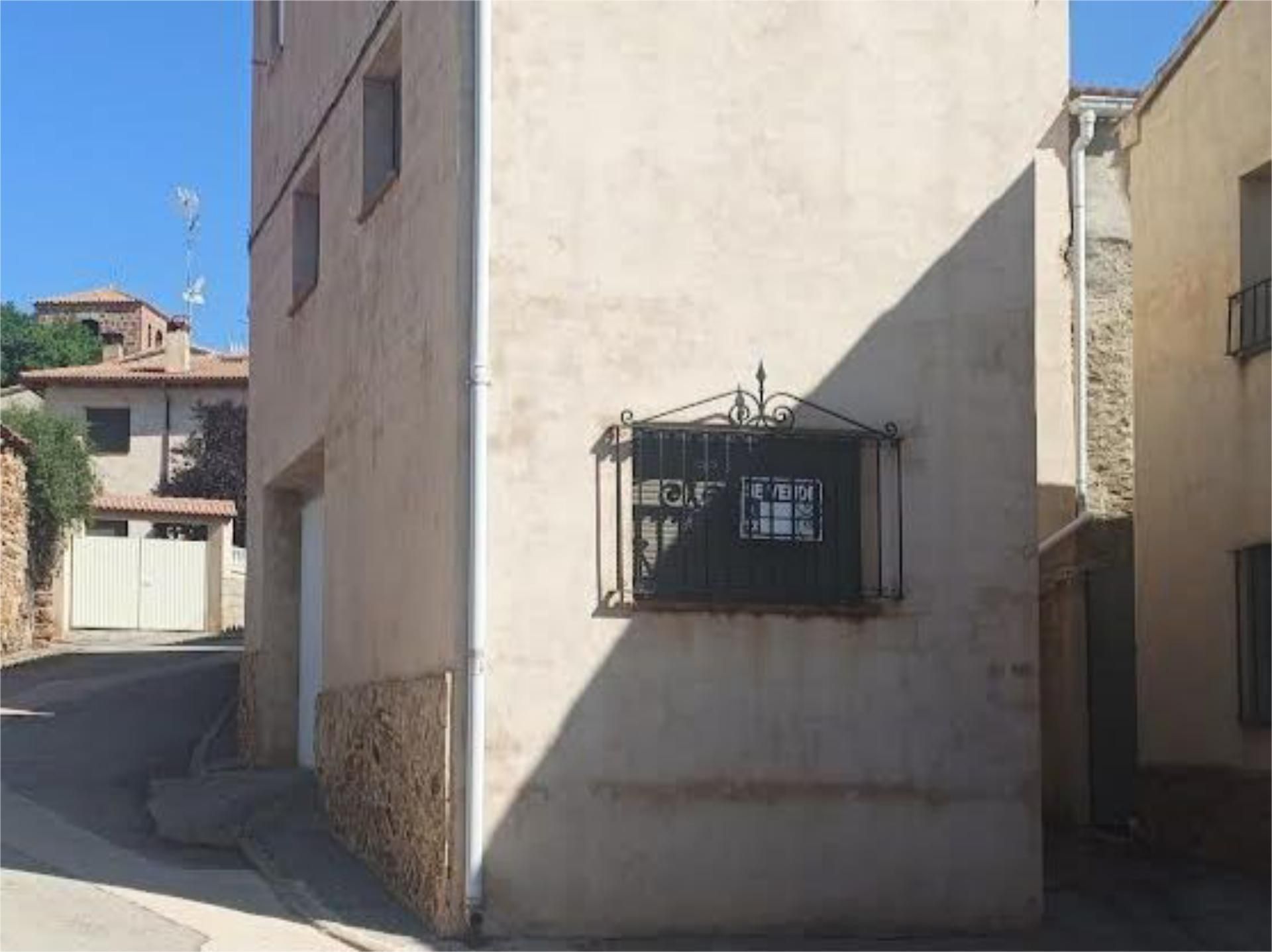 Exterior view of Single-family semi-detached for sale in El Pobo de Dueñas