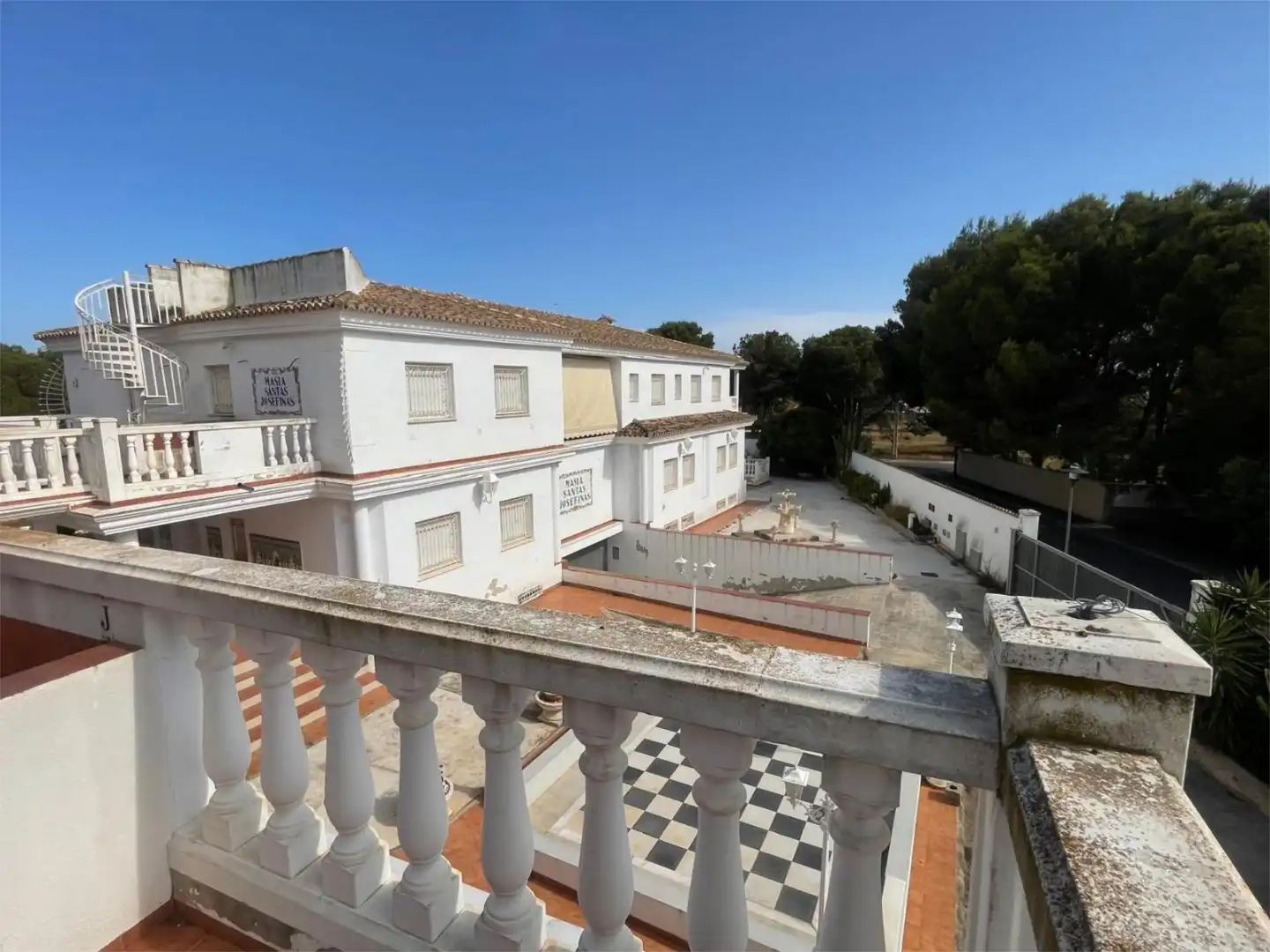 Casa o xalet en venda a Los Pinares - La Masia