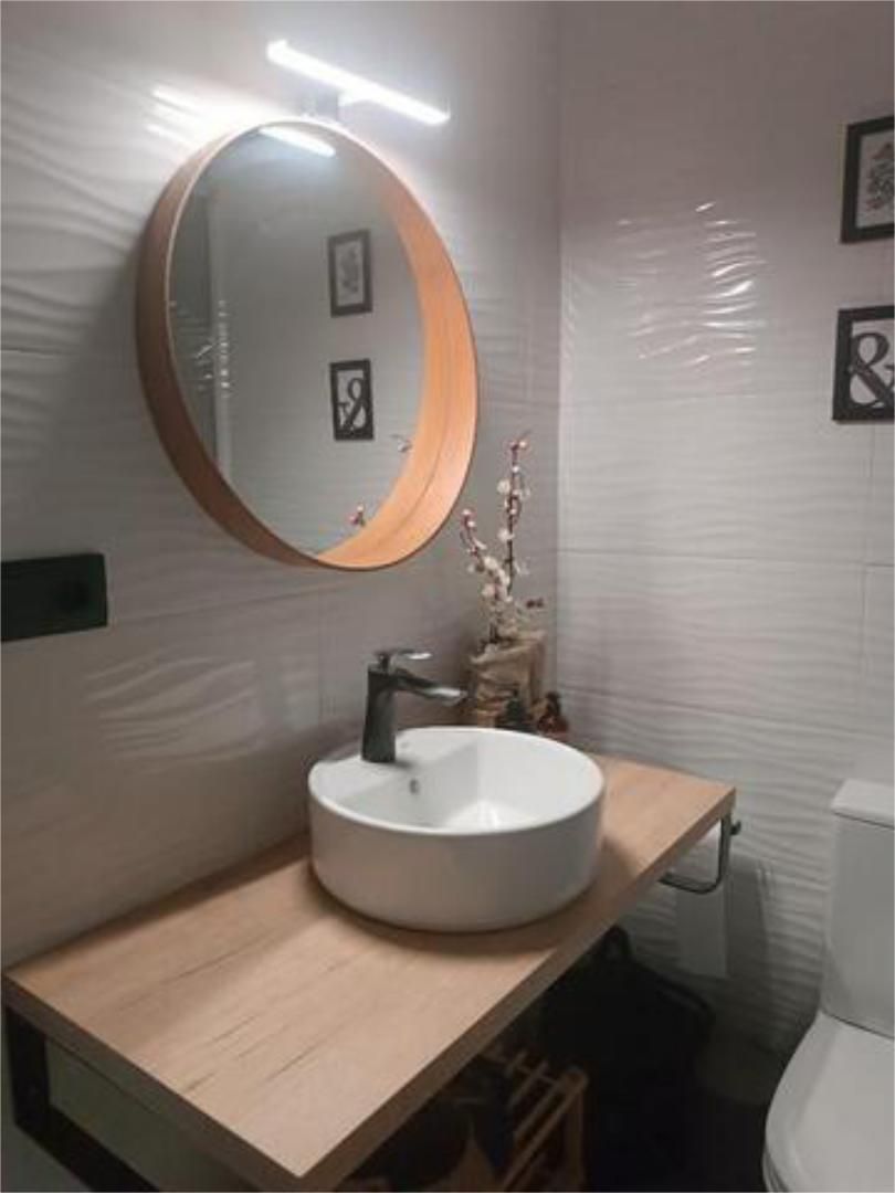 Bany de Apartament de lloguer en  Cádiz Capital