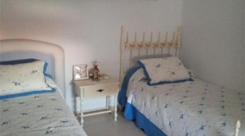 Foto 3 de Casa adosada en venta en Calle Losar de la Vera, 4, Tejeda de Tiétar, Cáceres
