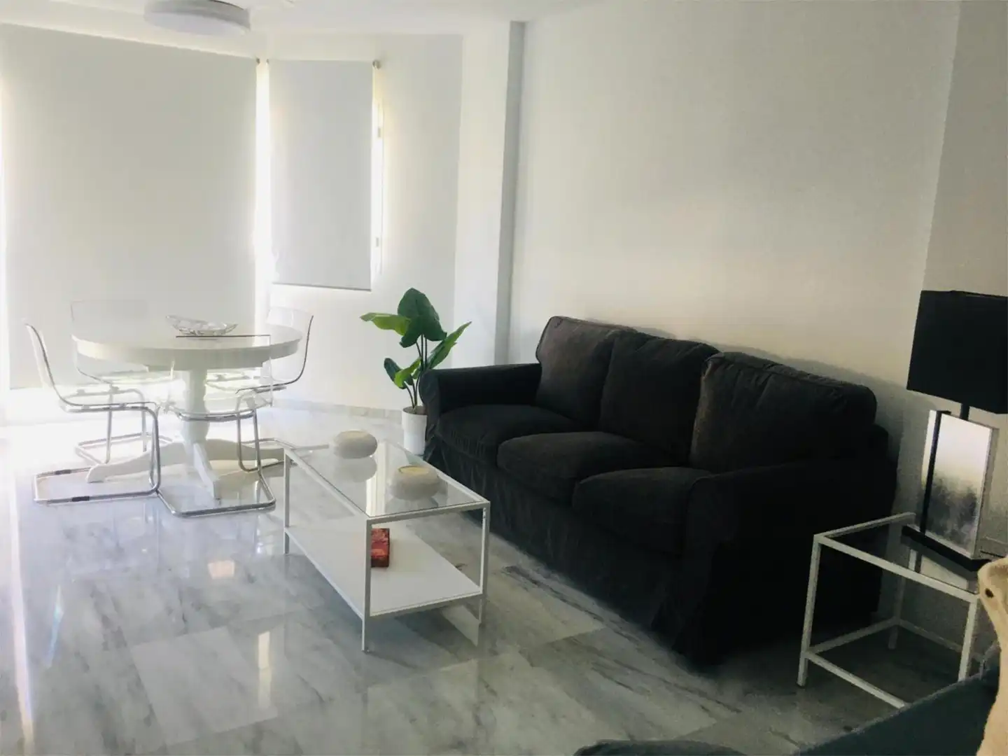 Sala d'estar de Pis de lloguer en Málaga Capital amb Terrassa i Balcó