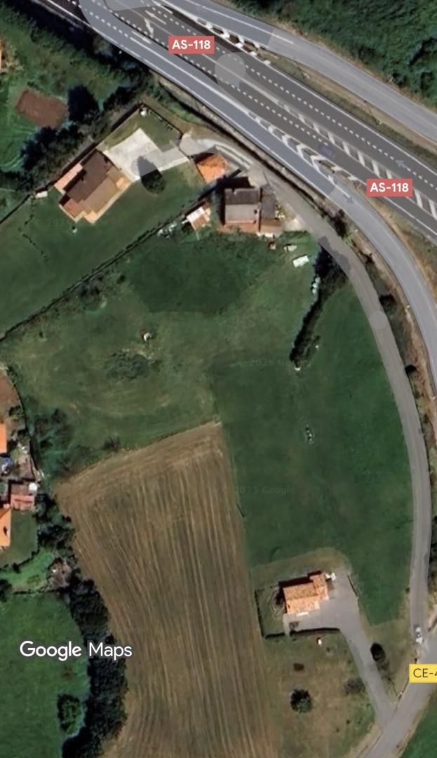 Land for sale in Carreño