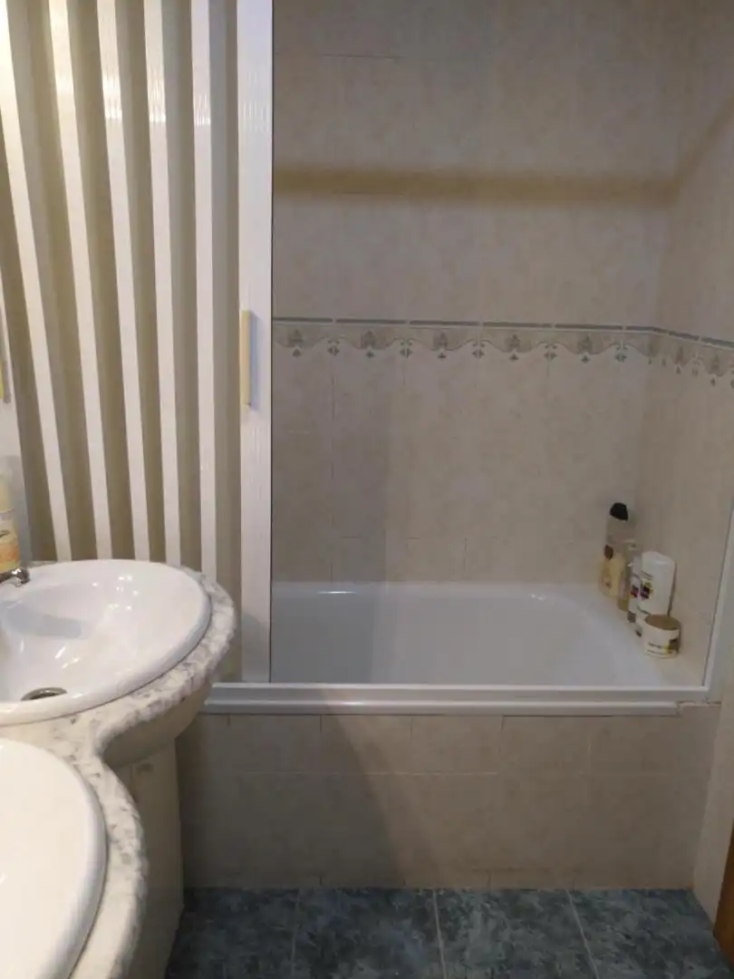 Detached homes for sale in Avinguda Científic Avel·li Corm, 21, Moncófar Pueblo Bathroom of Detached homes for sale in Moncofa with Air Conditioner and Balcony