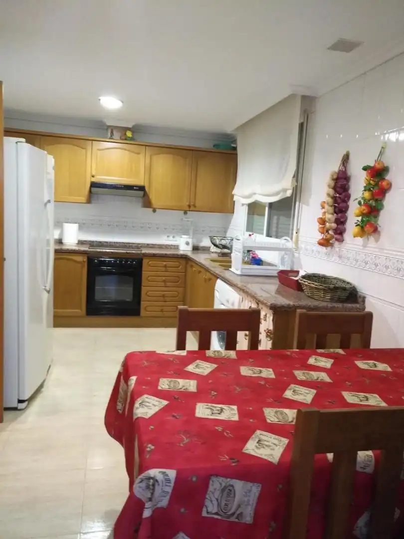 Detached homes for sale in Avinguda Científic Avel·li Corm, 21, Moncófar Pueblo Kitchen of Detached homes for sale in Moncofa with Air Conditioner and Balcony