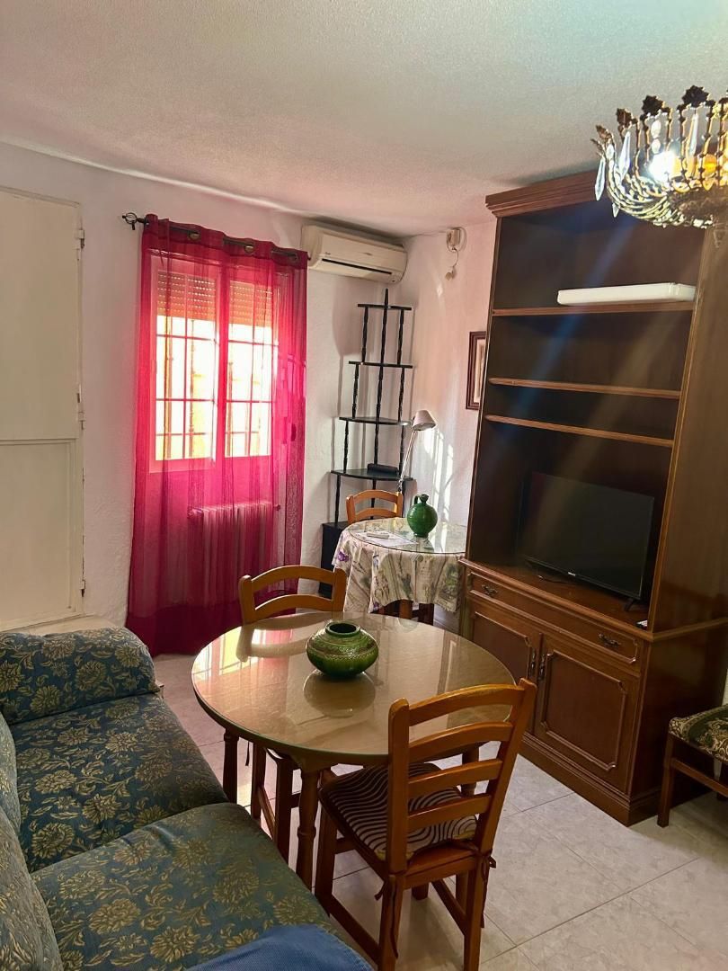 Bedroom of Apartment to rent in Baeza  with Air Conditioner, Heating and Terrace