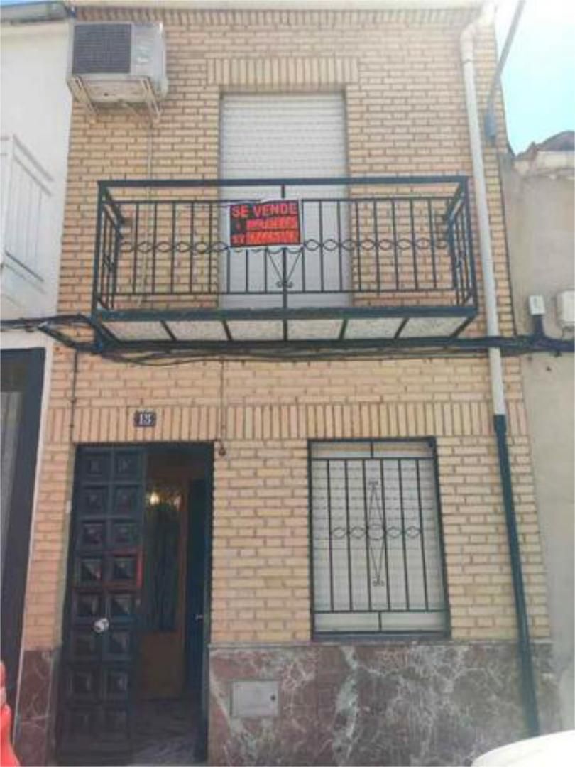 Vista exterior de Casa o xalet en venda en Begíjar