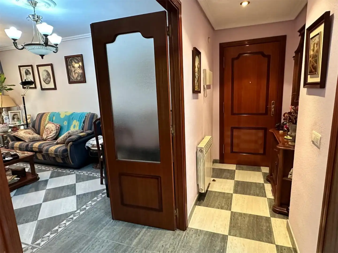 Flat for sale in Cistérniga  with Terrace and Swimming Pool