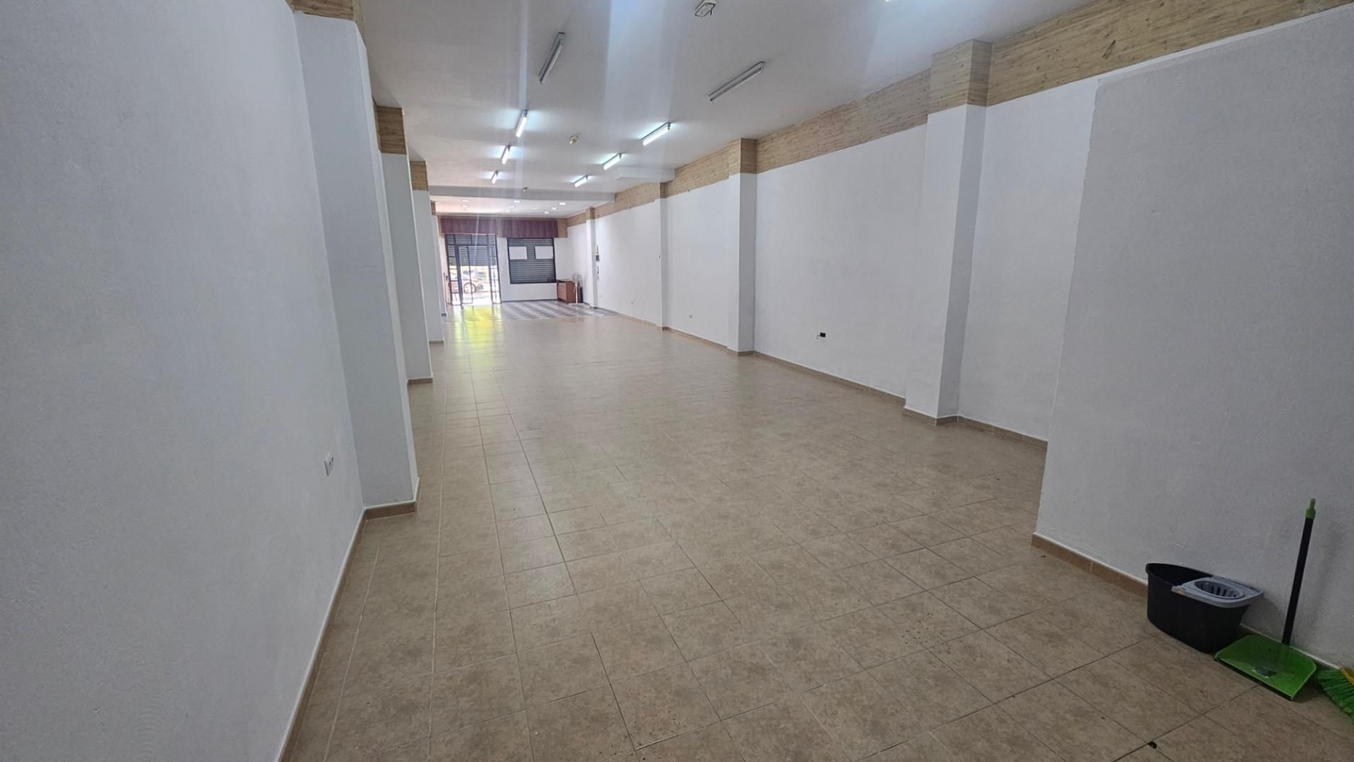 Premises for sale in  Huelva Capital