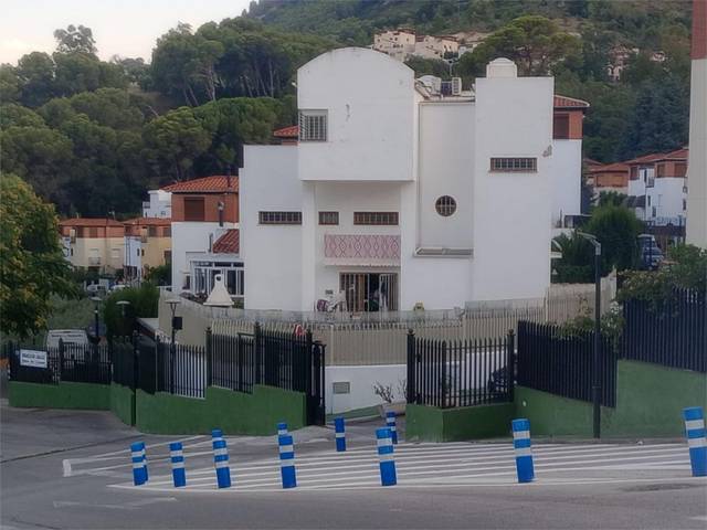 Casa-chalet en Venta en Urbanizacion Jabalcuz, 31 en Jabalcuz