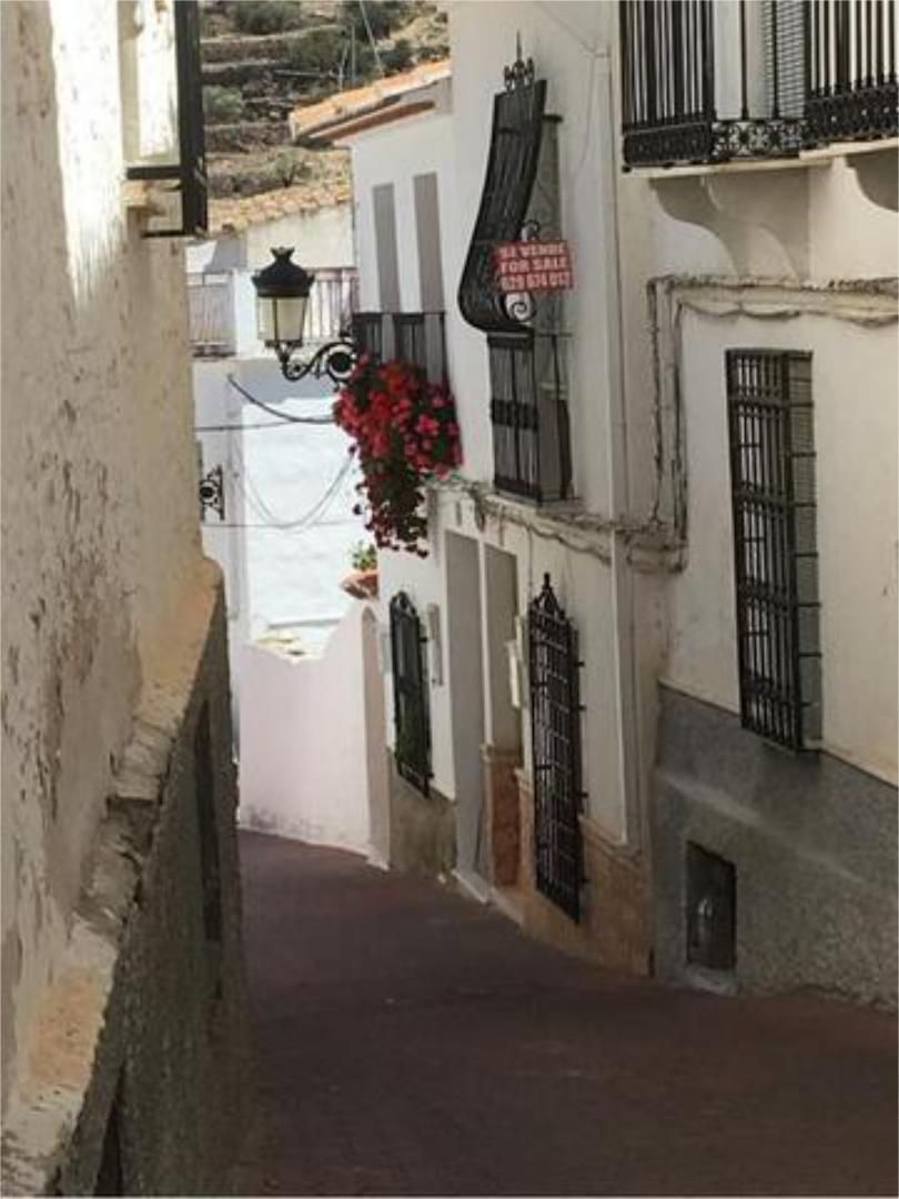 Vista exterior de Casa o xalet en venda en Albánchez amb Terrassa