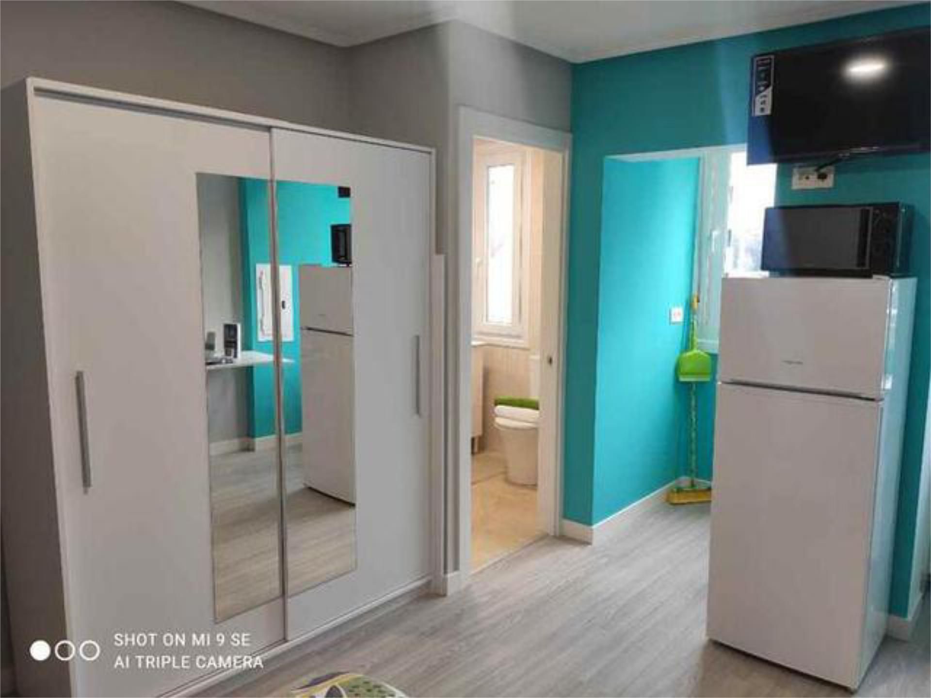 Bedroom of Study to rent in Bilbao 