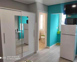 Bedroom of Study to rent in Bilbao 