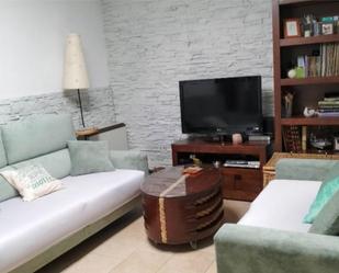 Living room of Flat for sale in Santa María del Tiétar  with Air Conditioner, Terrace and Balcony