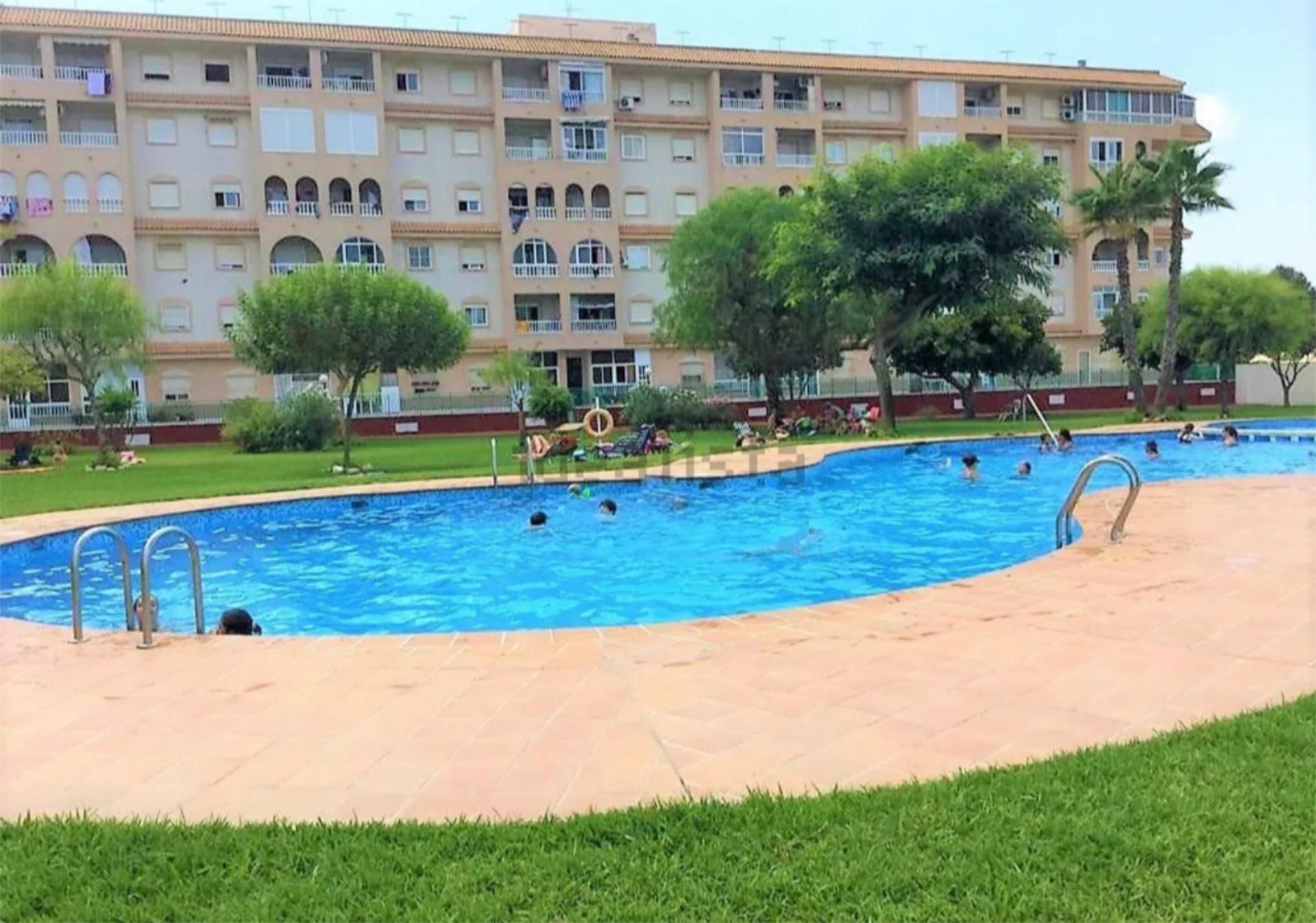 Flat to rent in Calle Santander, 3, Parque de las Naciones