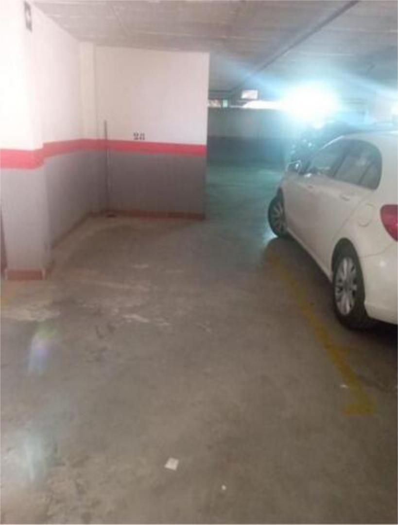 Aparcament de Garatge de lloguer en Cogollos de la Vega