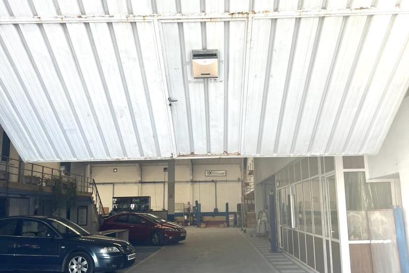 Industrial buildings to rent in Calle de Daniel del Olmo González, 22, Polígono Argales, Valladolid - image 1 Photo 1 of Industrial buildings to rent in Calle de Daniel del Olmo González, 22, Polígono Argales, Valladolid