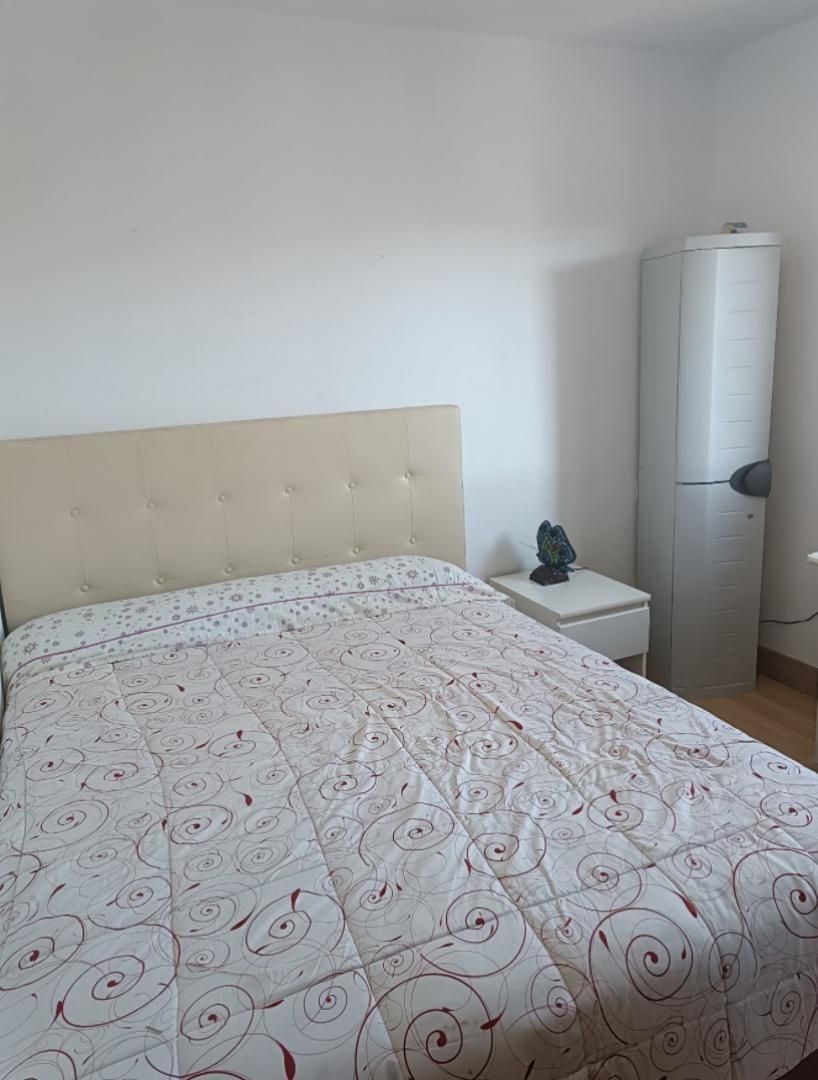 Bedroom of Flat to share in Irun   with Heating, Parquet flooring and Furnished