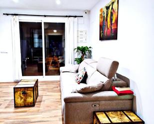 Sala d'estar de Casa adosada en venda en Almazora / Almassora amb Aire condicionat i Terrassa