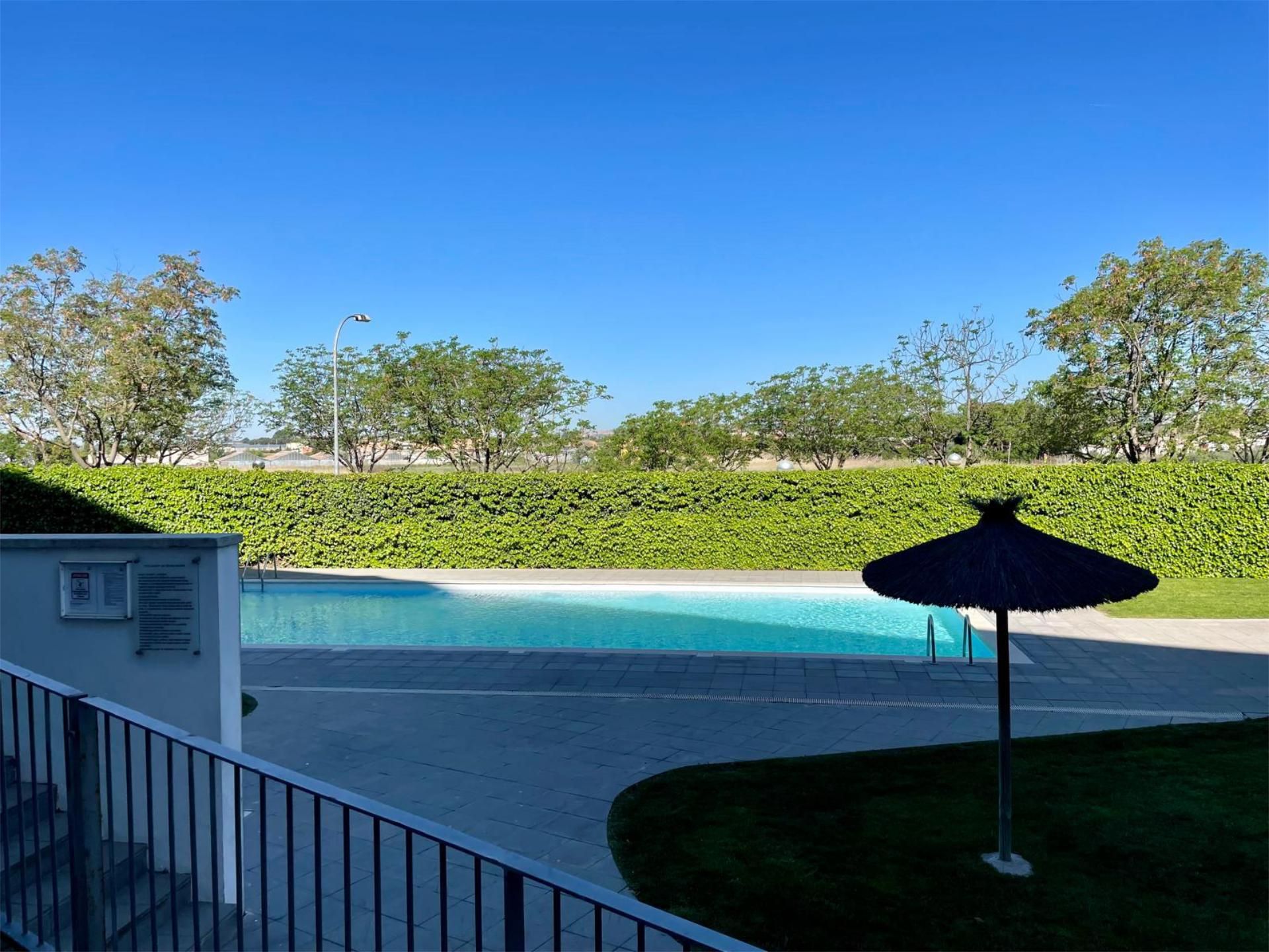 Swimming pool of Flat for sale in  Lleida Capital  with Air Conditioner, Swimming Pool and Balcony