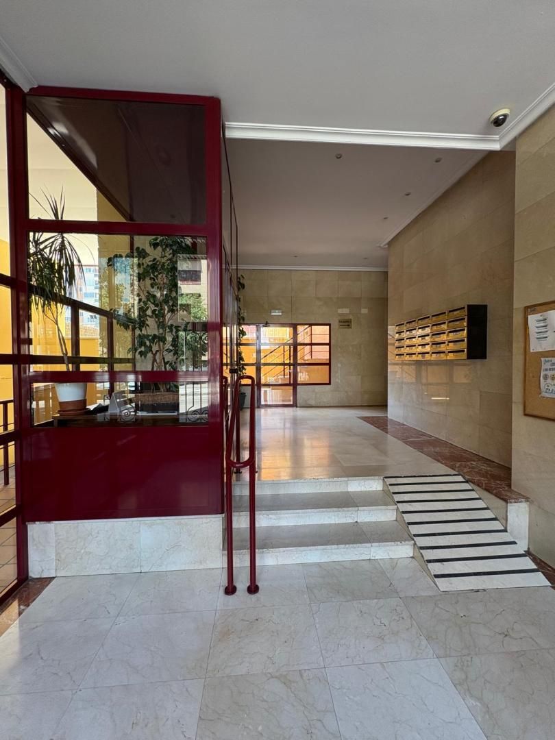 Pis de lloguer en  Madrid Capital amb Calefacció, Parquet i Terrassa