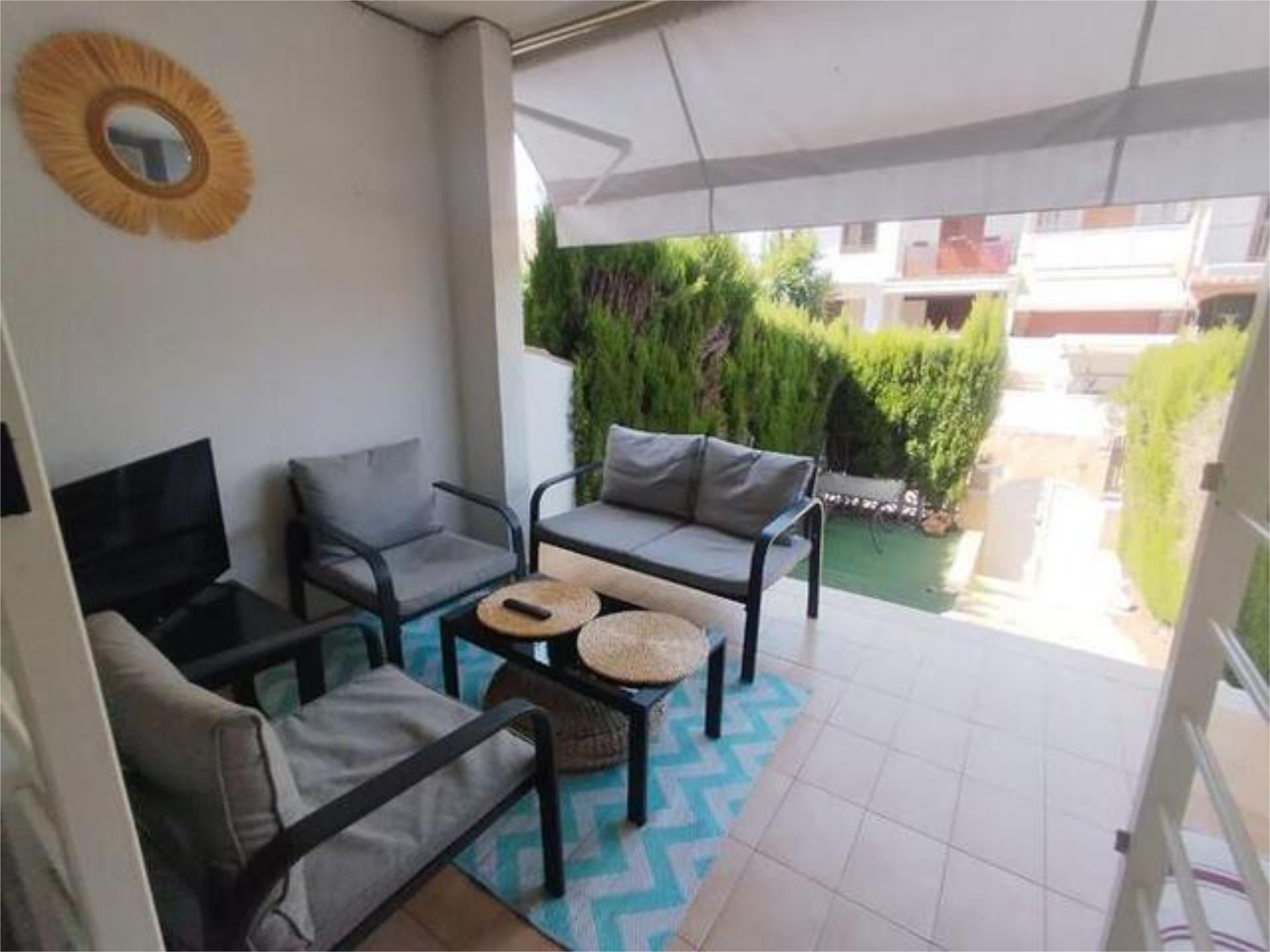 Terrassa de Apartament de lloguer en Benicasim / Benicàssim amb Terrassa i Piscina