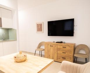 Living room of Flat for sale in Tarifa  with Air Conditioner, Heating and Parquet flooring