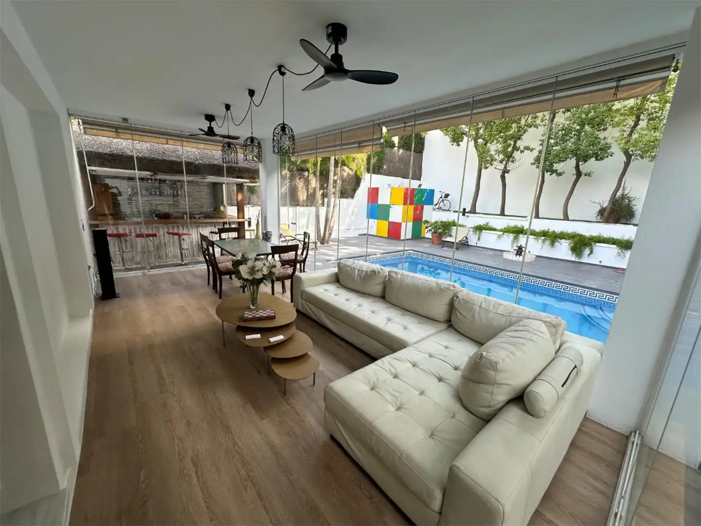 Habitación en Calle la Zarzuela, 111, Capellanía - Retamar Sala de estar de Casa o chalet para compartir en Alhaurín de la Torre con Aire acondicionado, Calefacción y Jardín privado