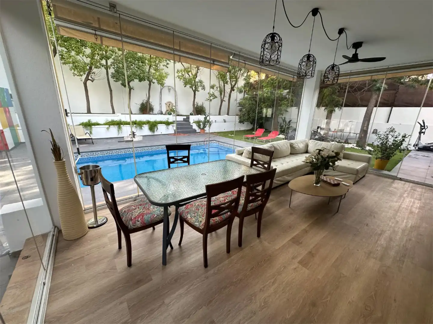 Habitación en Calle la Zarzuela, 111, Capellanía - Retamar Piscina de Casa o chalet para compartir en Alhaurín de la Torre con Aire acondicionado, Calefacción y Jardín privado