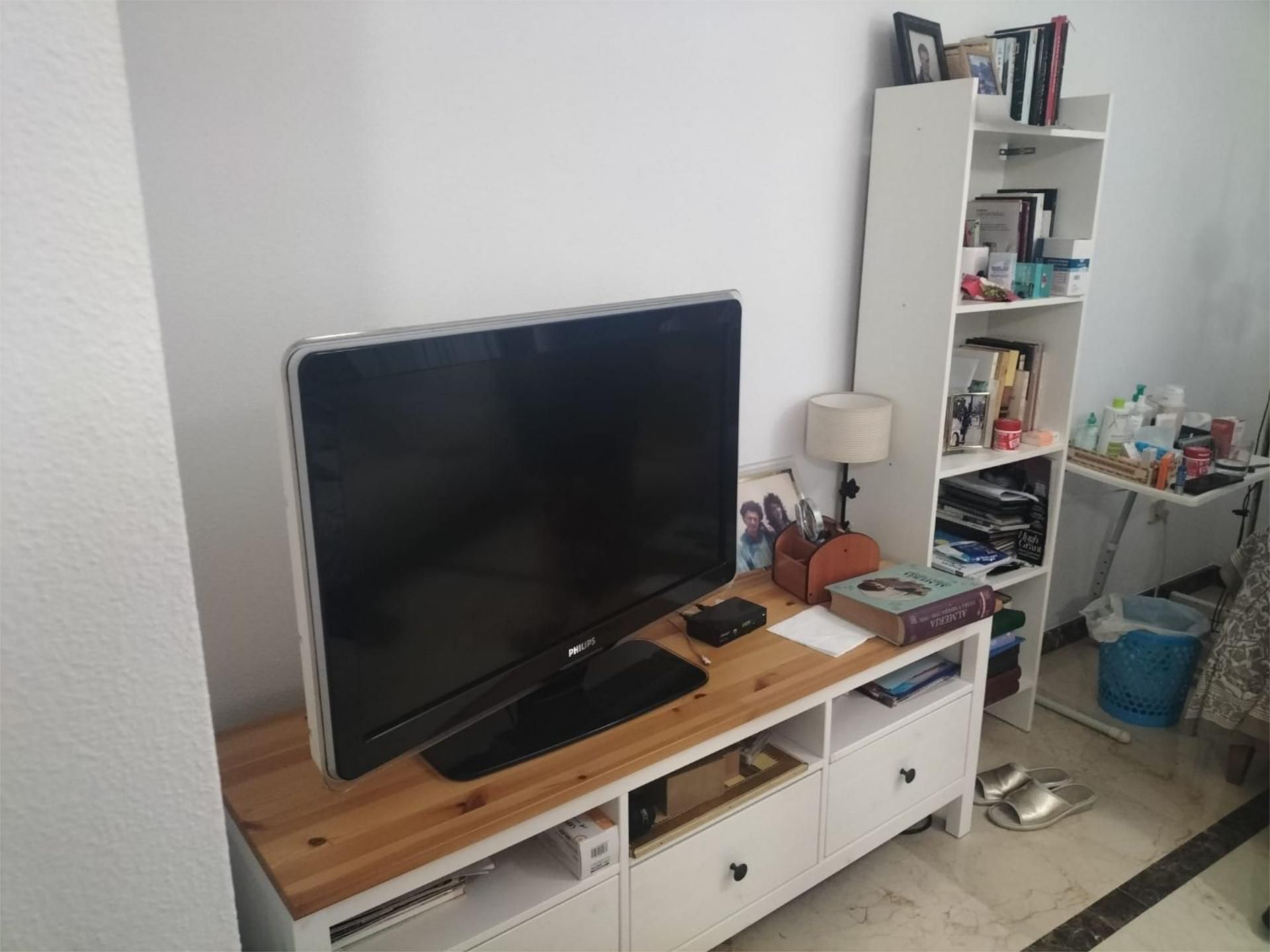 Sala d'estar de Pis de lloguer en  Almería Capital amb Aire condicionat, Terrassa i Moblat