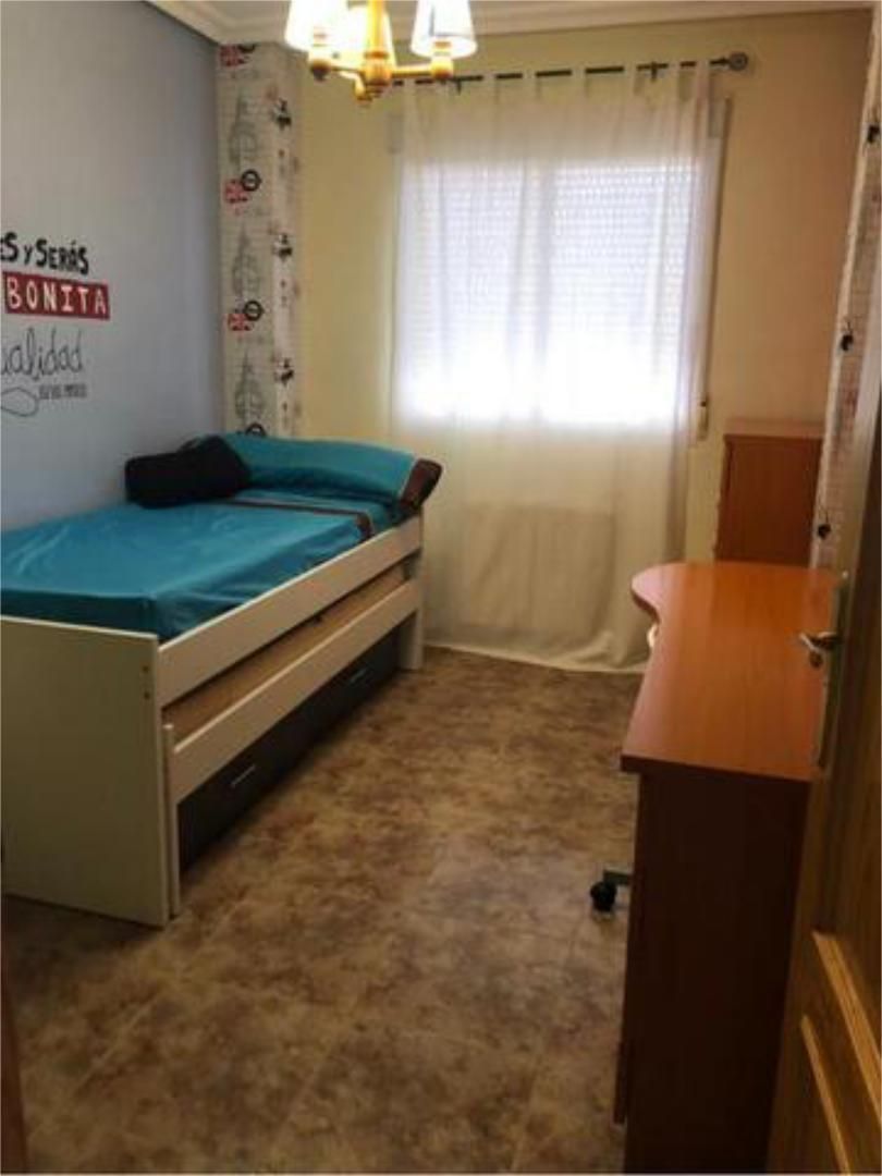 Bedroom of Flat to rent in Hellín