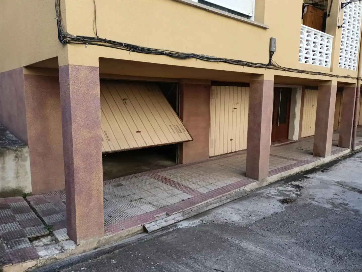 Piso en venta en Valle de Losa con Amueblado y Balcón