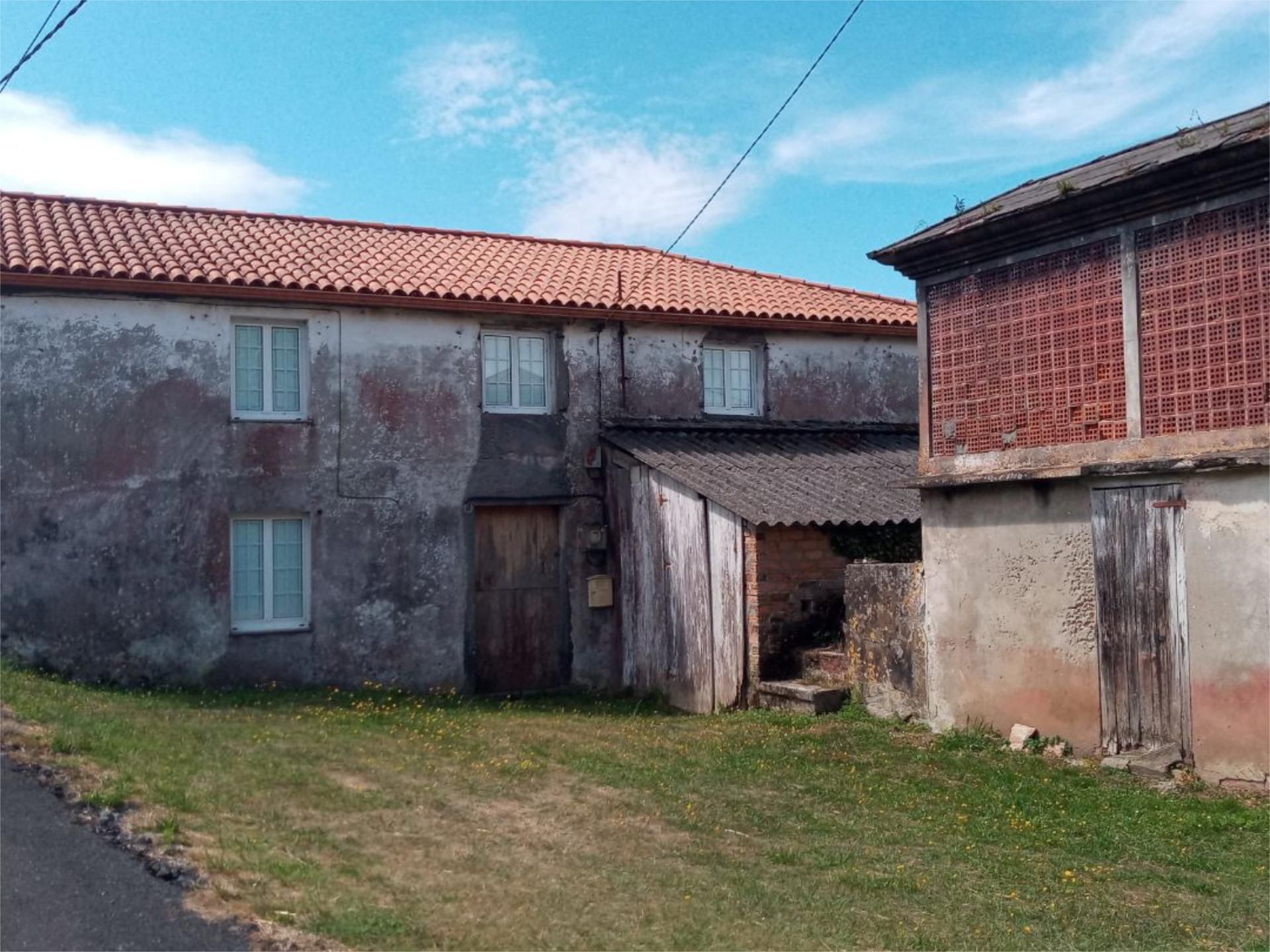 Vista exterior de Casa o xalet en venda en San Sadurniño amb Jardí privat i Traster