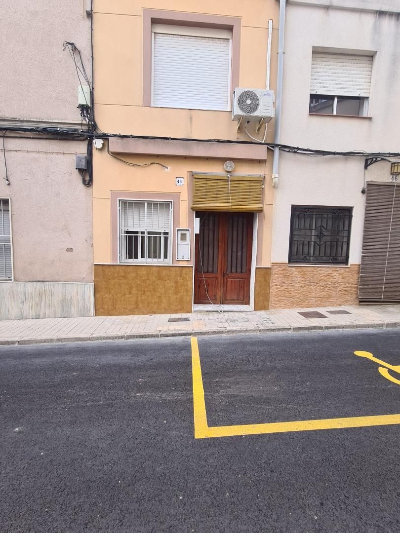 Vista exterior de Dúplex en venda en Benicull de Xúquer amb Aire condicionat, Calefacció i Moblat