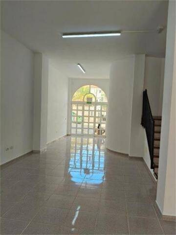 Local comercial en Alquiler en Playa de San Juan