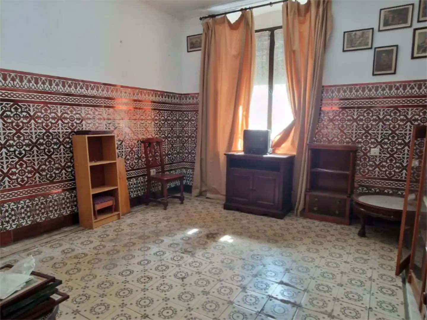 Flat for sale in Calle Real, 12, Barrio Bajo Bedroom of Flat for sale in San Juan de Aznalfarache with Terrace and Balcony