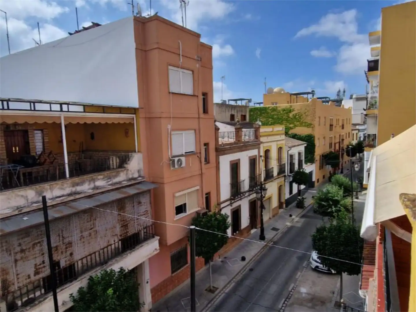 Flat for sale in Calle Real, 12, Barrio Bajo Exterior view of Flat for sale in San Juan de Aznalfarache with Terrace and Balcony