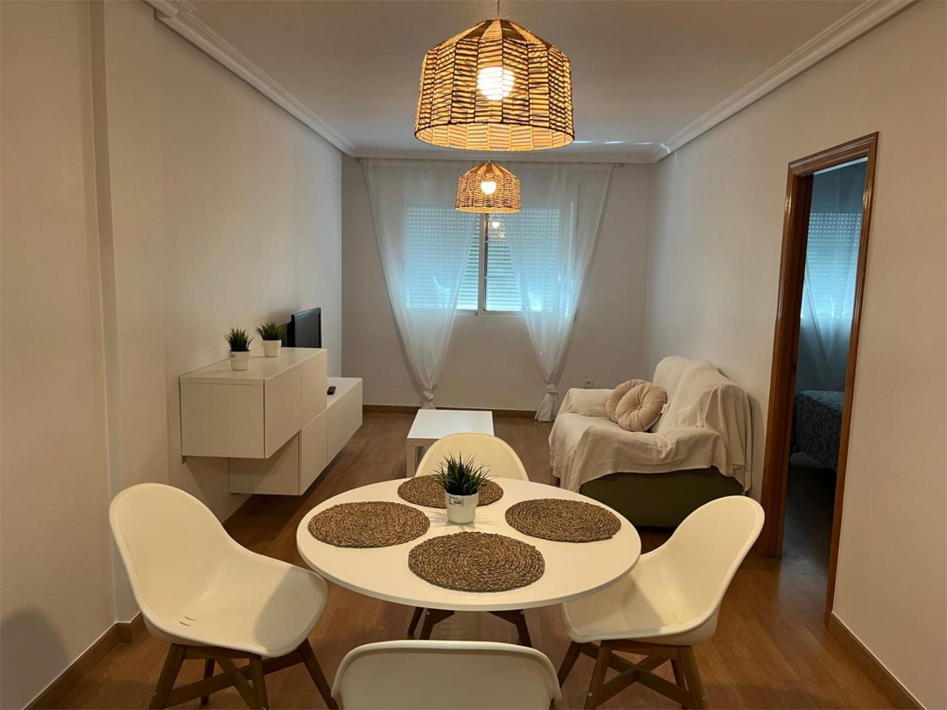 Sala d'estar de Apartament de lloguer en  Murcia Capital amb Aire condicionat, Calefacció i Traster