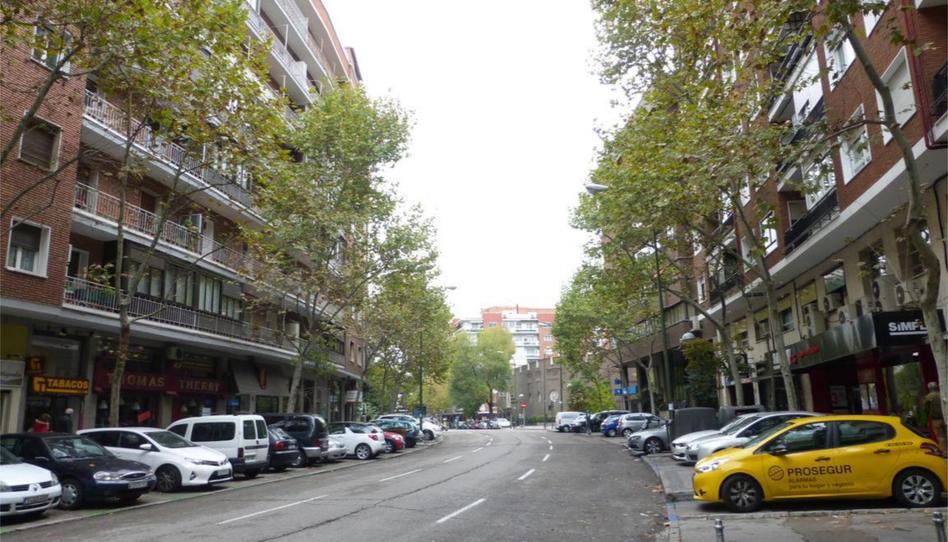 Photo 1 of Industrial buildings to rent in Calle de Clara del Rey, 45, Prosperidad, Madrid