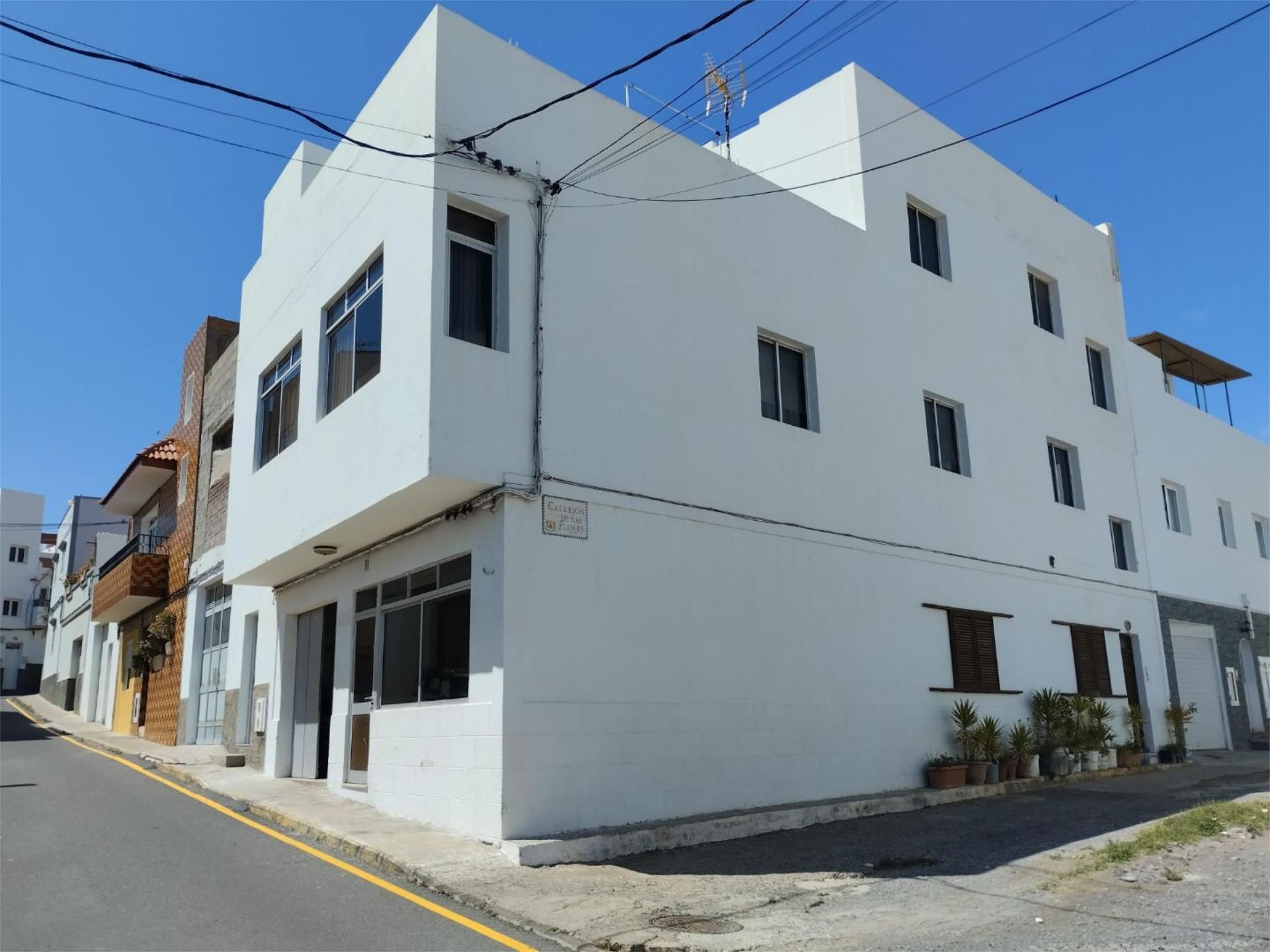 Exterior view of Single-family semi-detached for sale in Ingenio  with Terrace