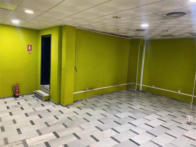 Local comercial en Alquiler en San José