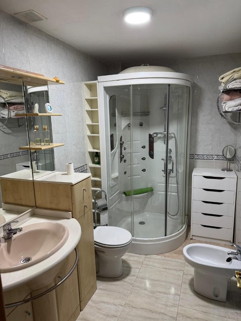 Bathroom of House or chalet for sale in Numancia de la Sagra  with Air Conditioner and Terrace